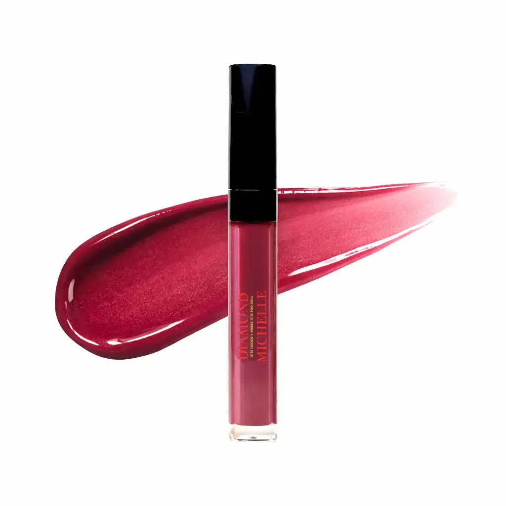 Diamond Glow Lip Oil - Huckleberry Pie Product Photo with Swatch