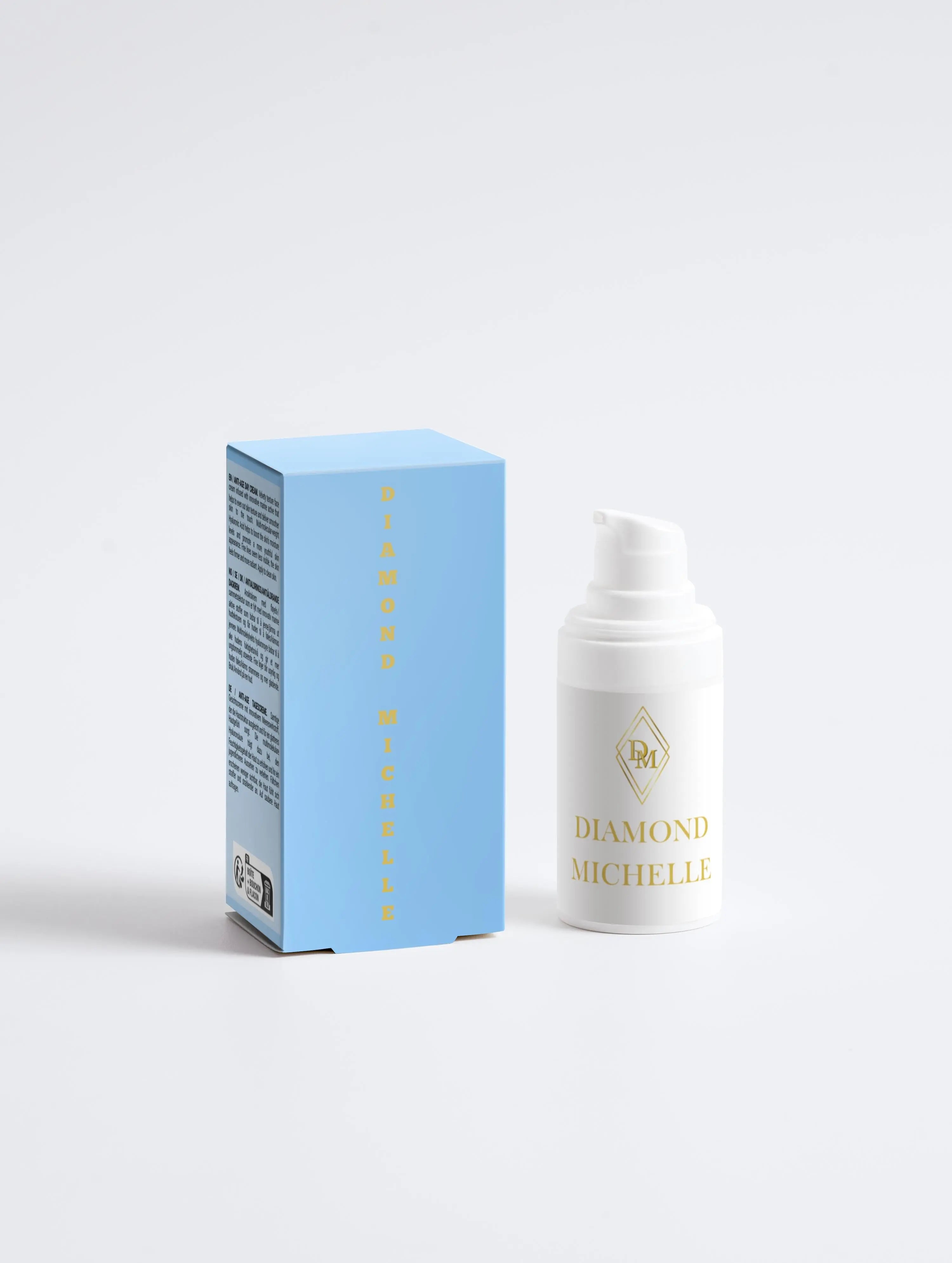 DIAMOND CARE Clear Complexion Bundle Clarifying Gel by Diamond Michelle and packaging on a white background (front view)